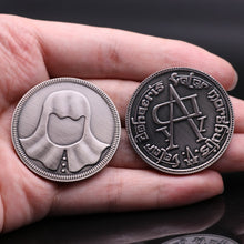 Load image into Gallery viewer, Movie Game of Thrones Faceless Coin Cosplay Badge Valar morghulis Jaqen H&#39;ghar Aaliyah Badge 1:1 Christmas Fans Gift 4CM Metal