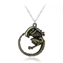 Load image into Gallery viewer, Game of Thrones necklace Stark family lion wolf dragon deer Lannister Targaryen Stark Baratheon Arryn Greyjoy family members